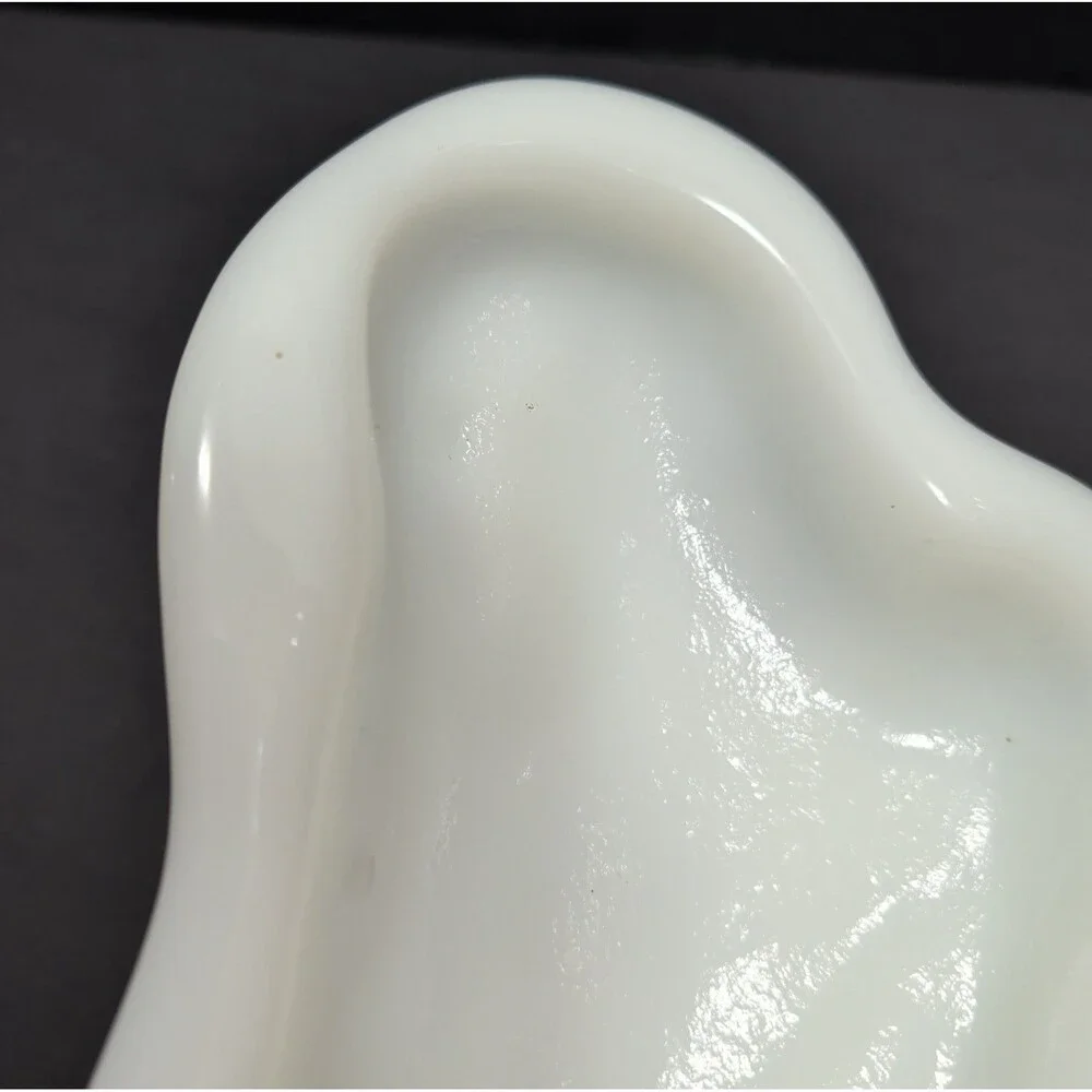 Antique White Milk Glass Kidney Shaped Trinket Dish  Retro Catchall TrayAshtray
